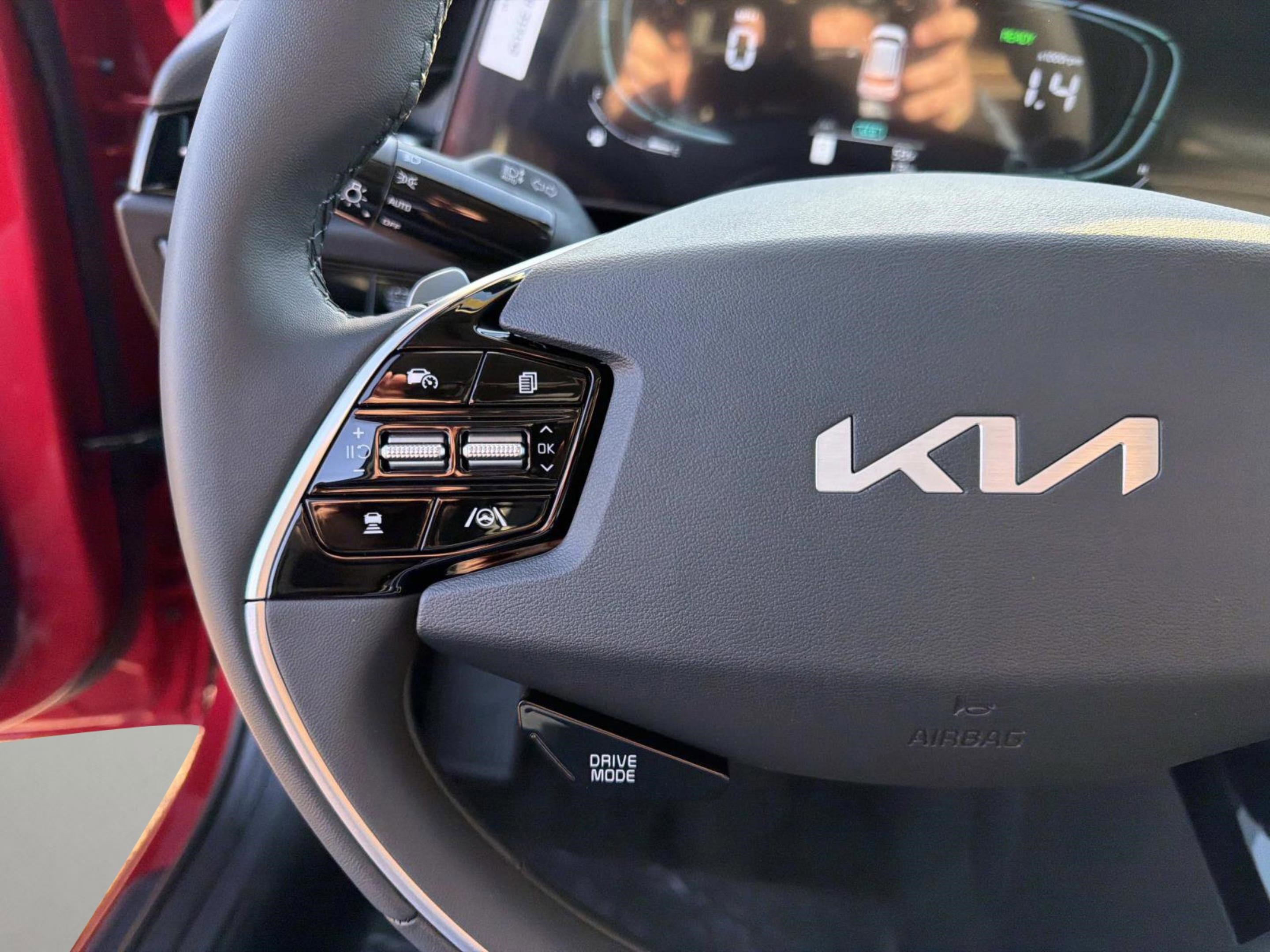 New 2026 Kia Niro EX FWD image 23