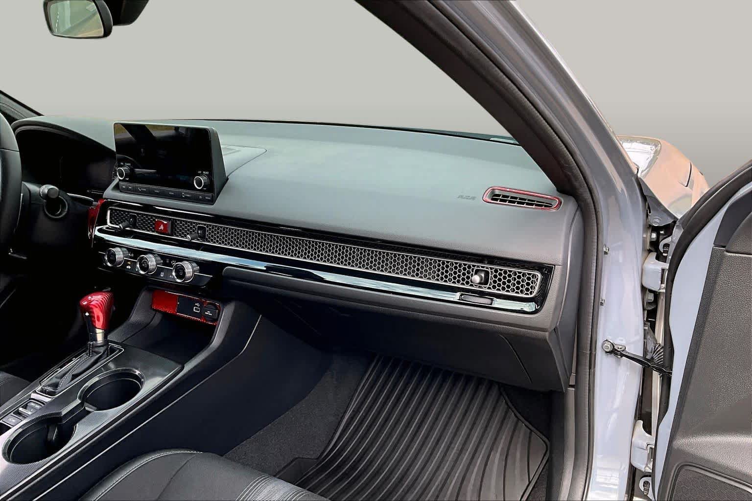 Used 2024 Honda Civic Sport image 17