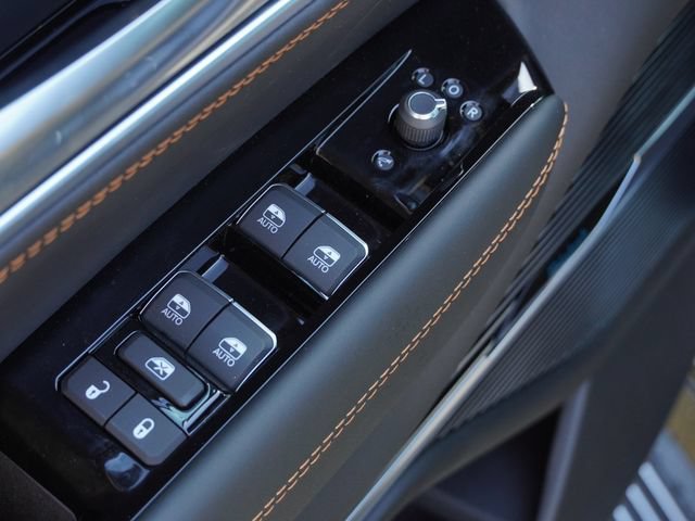 New 2026 Jeep Grand Wagoneer Summit AWD/4WD image 23