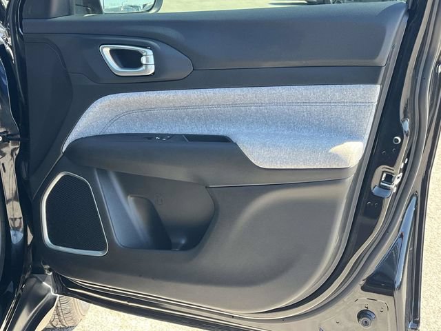 Used 2025 Jeep Compass Sport AWD/4WD image 25