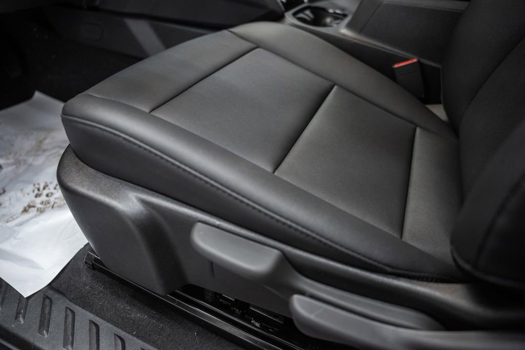 New 2026 Chevrolet Colorado W/T w/ WT Custom Package image 31