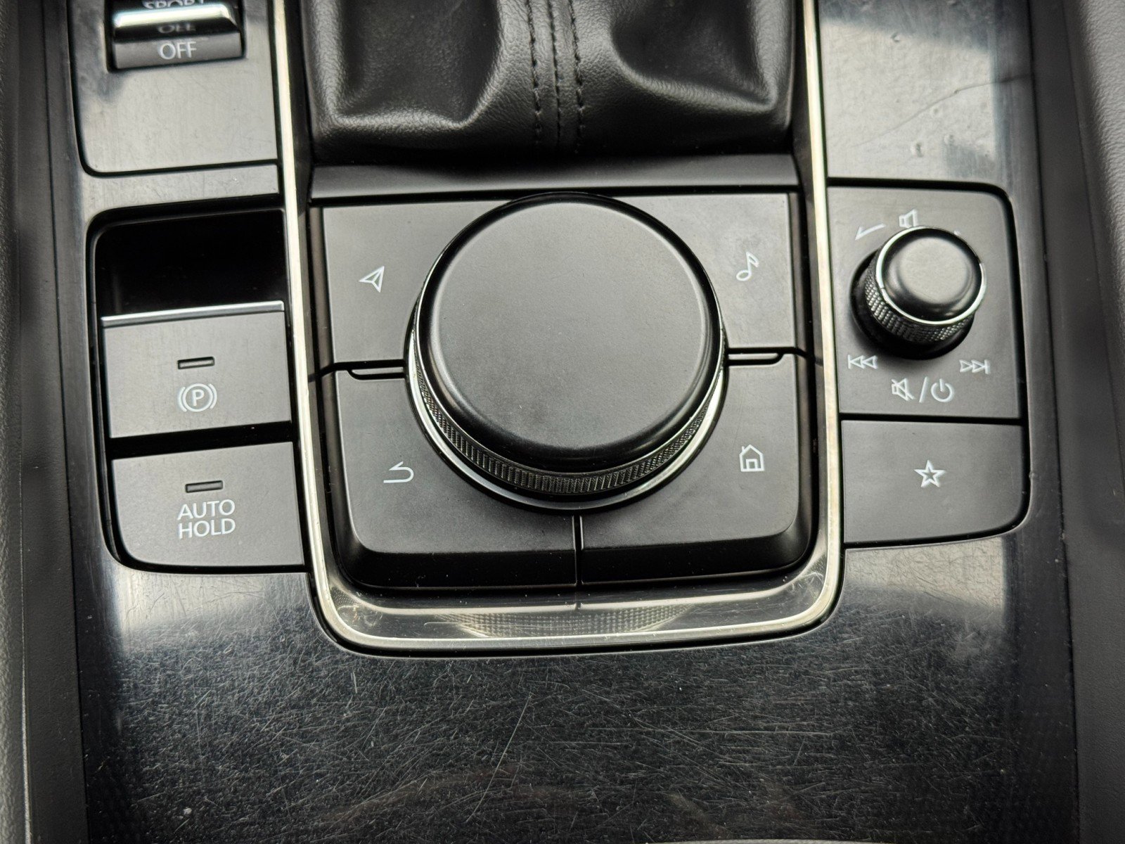 Used 2021 MAZDA MAZDA3 s image 29