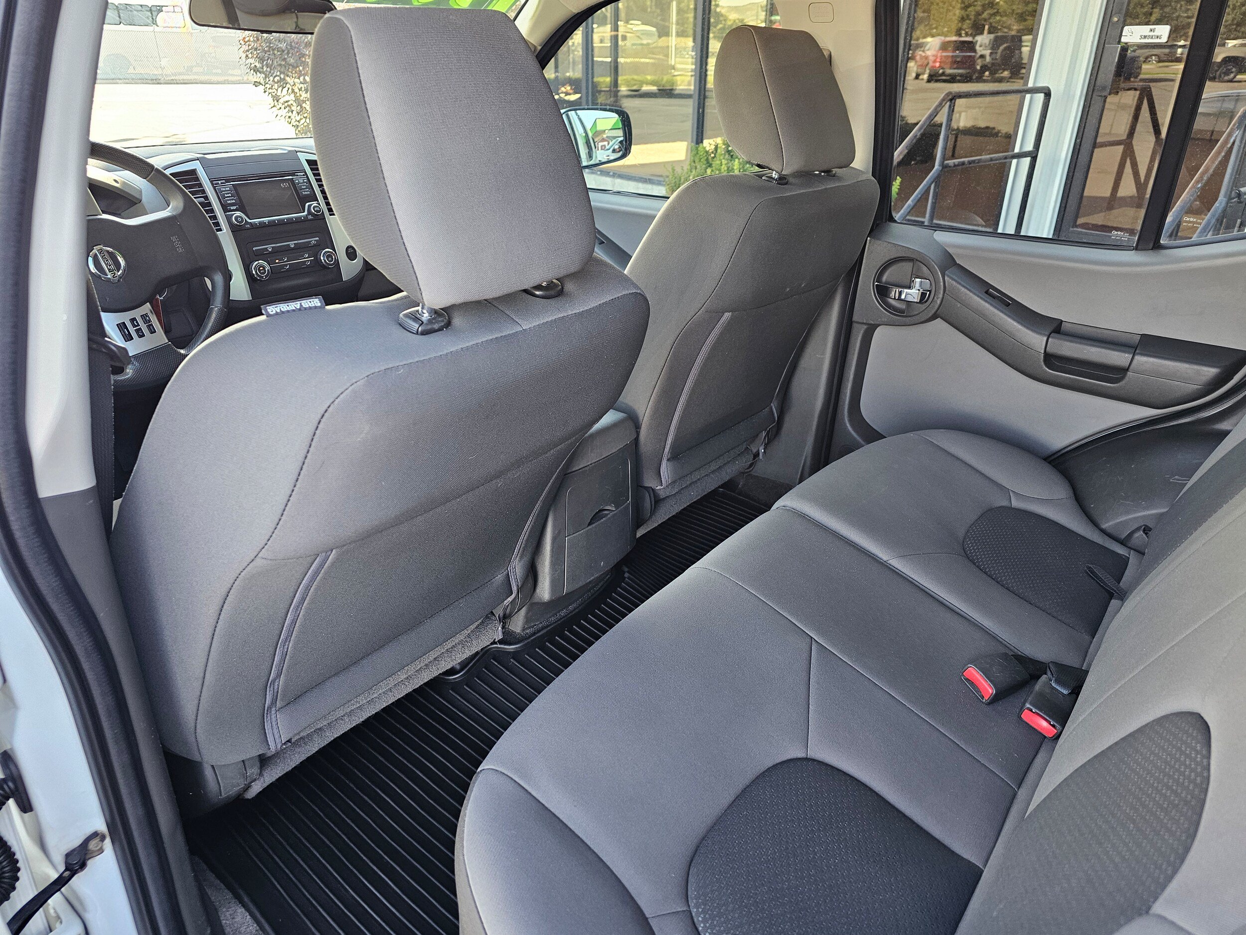 Used 2015 Nissan Xterra S w/ Value Package AWD/4WD image 16