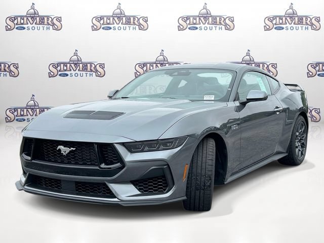 New 2026 Ford Mustang GT w/ GT Performance Package RWD image 5