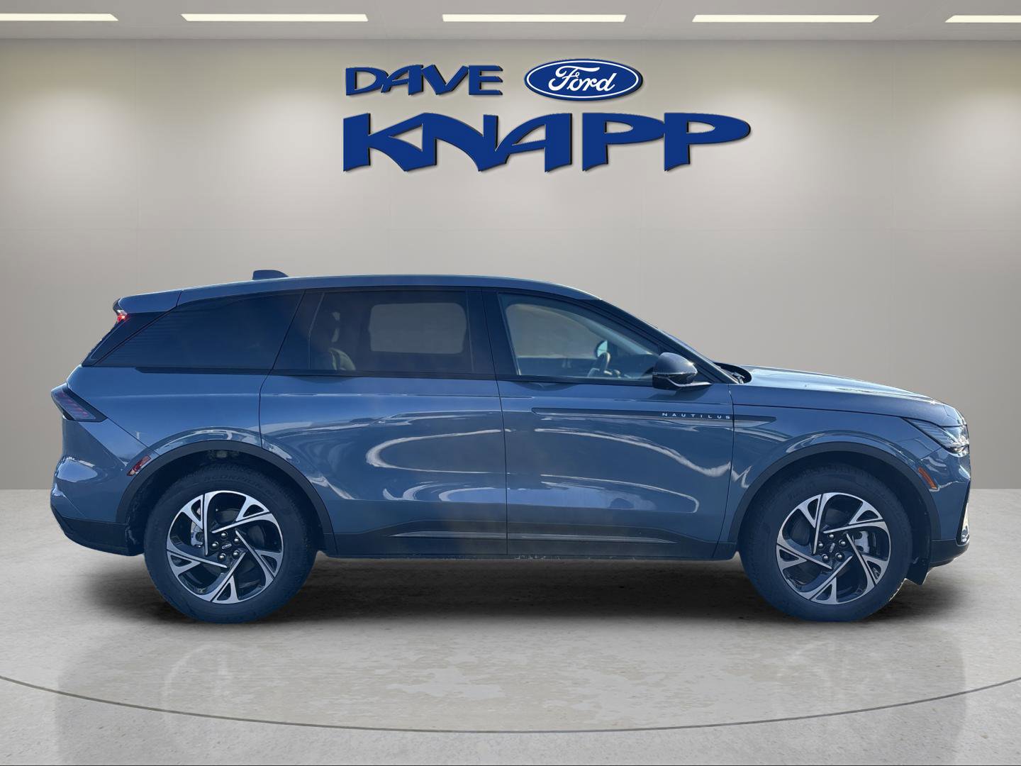 New 2026 Lincoln Nautilus Premier w/ Equipment Group 102A image 8