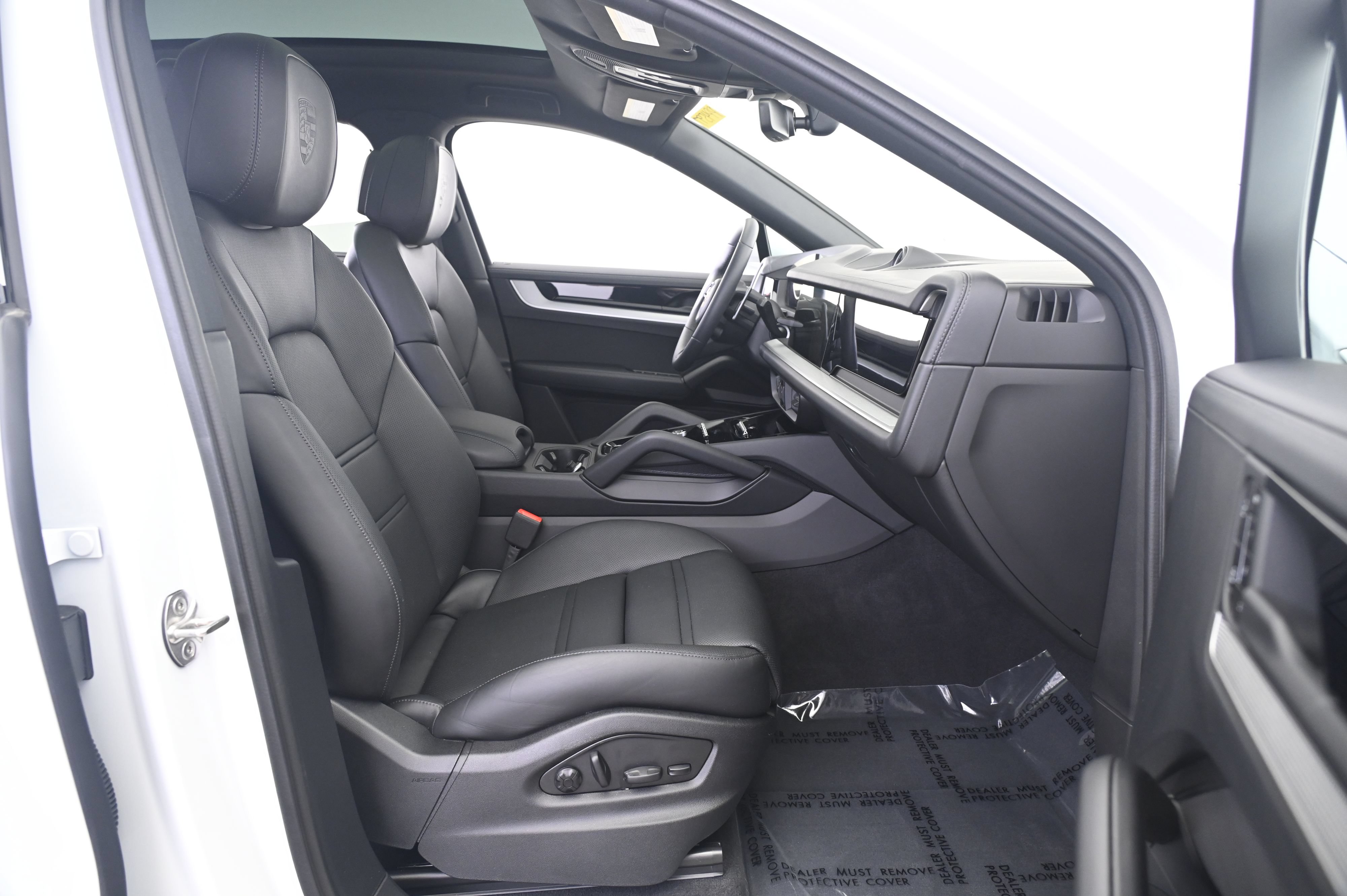 Certified 2026 Porsche Cayenne S AWD/4WD image 23