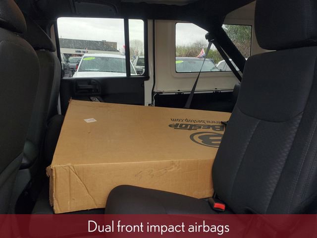 Used 2017 Jeep Wrangler Unlimited Sport w/ Quick Order Package 24S image 32