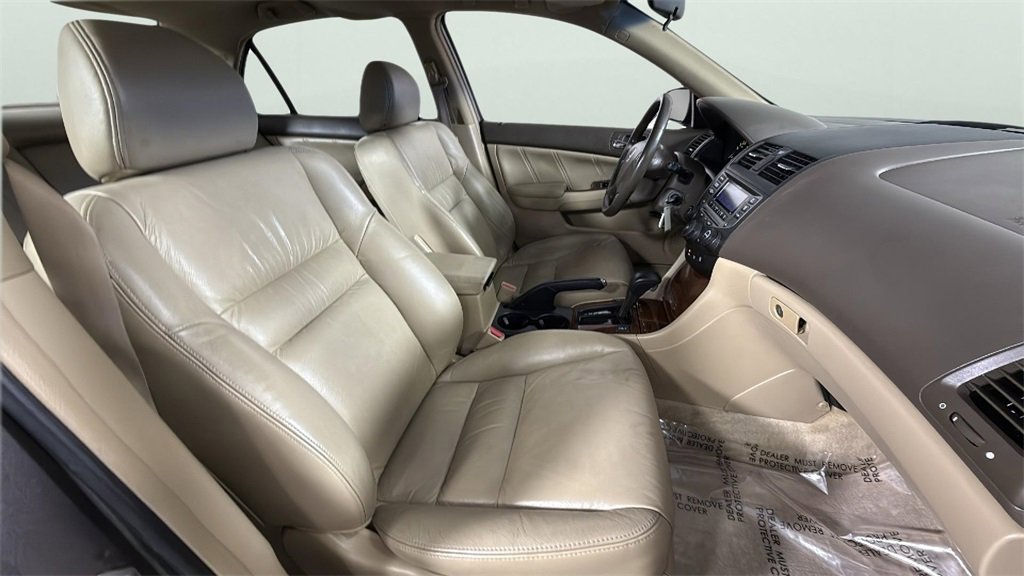 Used 2006 Honda Accord EX image 32