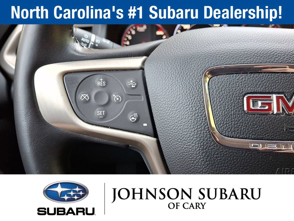Used 2021 GMC Acadia Denali w/ Denali Technology Package FWD image 19