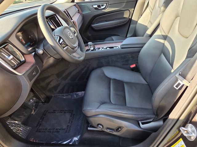 Certified 2023 Volvo XC60 B5 Plus FWD image 12
