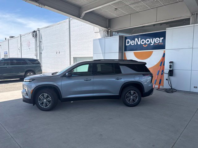 New 2026 Chevrolet Traverse LT w/ Driver Confidence Package FWD image 8