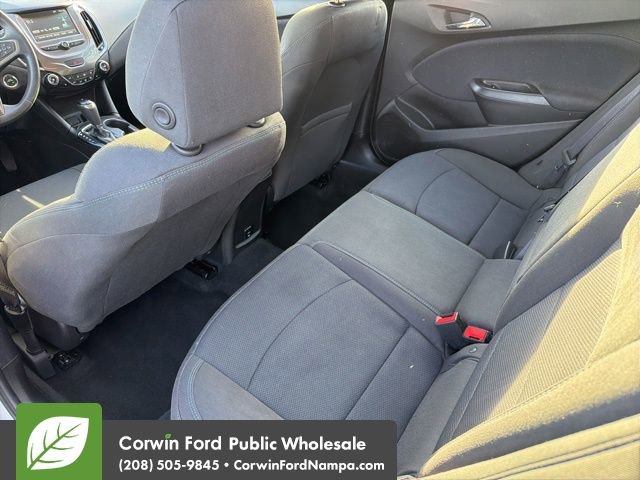 Used 2017 Chevrolet Cruze LT w/ Convenience Package image 26