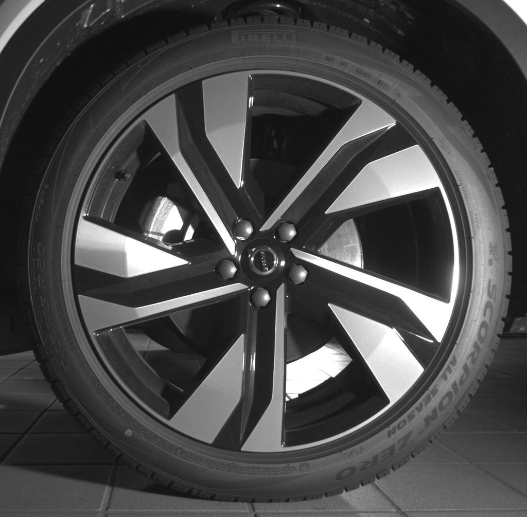 New 2026 Volvo XC40 B5 Plus w/ Protection Package Premier AWD/4WD image 22