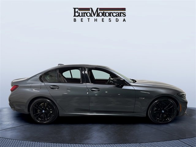 Used 2022 BMW 330e xDrive image 6