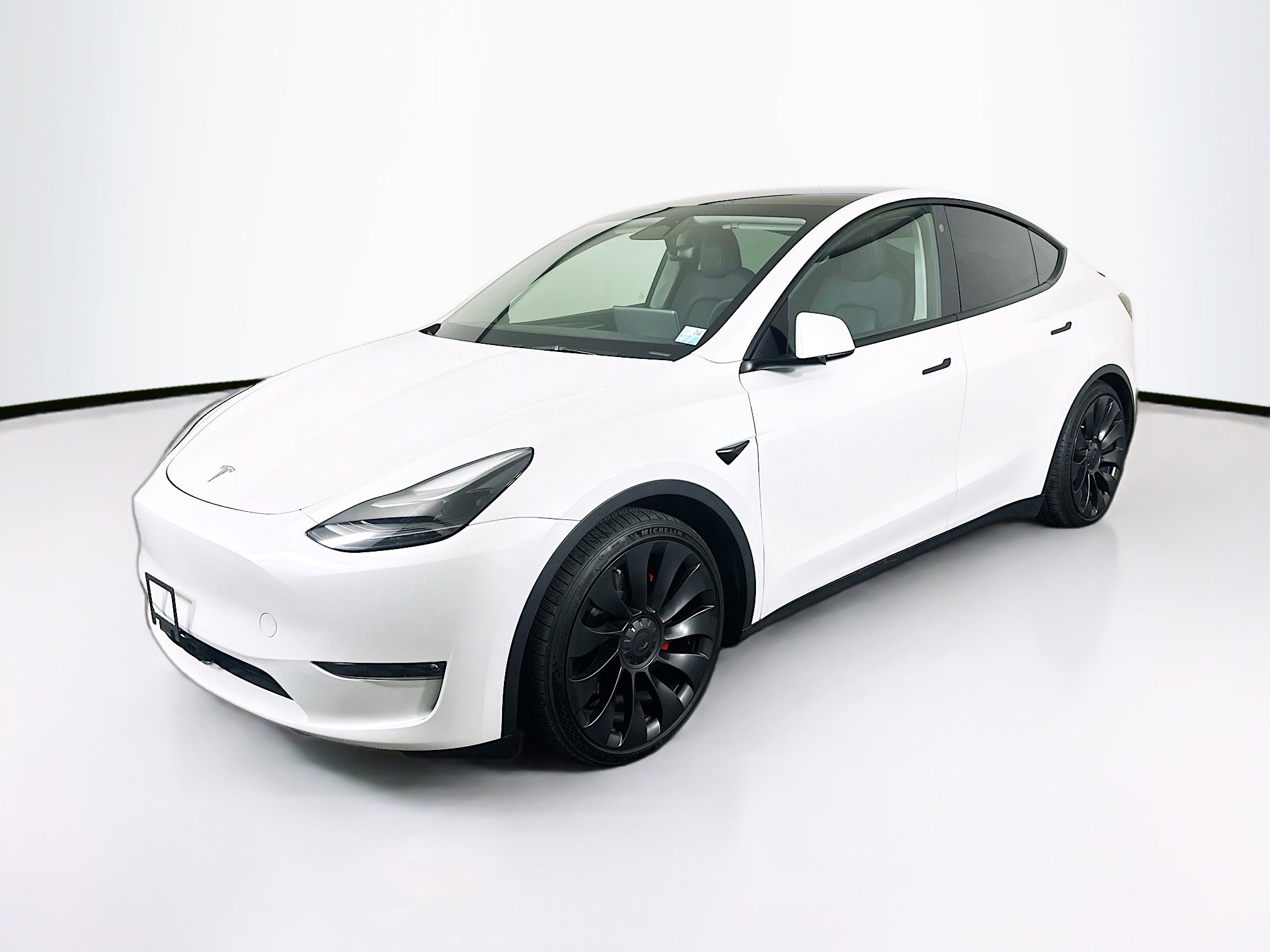 Used 2023 Tesla Model Y Performance AWD/4WD image 3