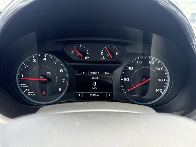 Used 2020 Chevrolet Malibu LT FWD image 11