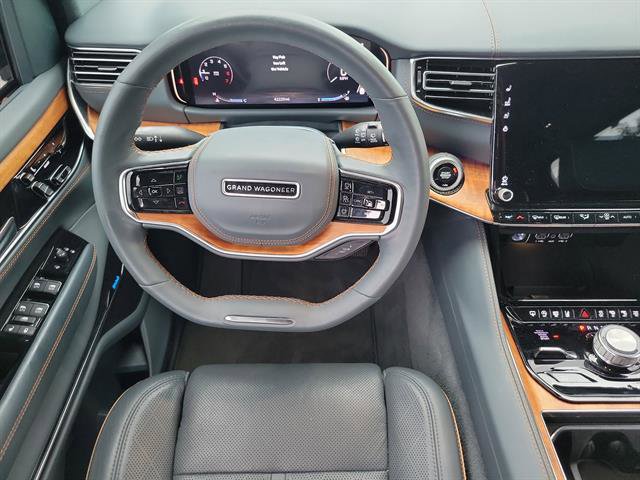 Used 2023 Jeep Grand Wagoneer Series II image 26