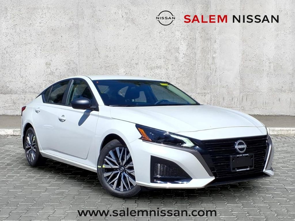 New 2026 Nissan Altima 2.5 SV FWD image 1