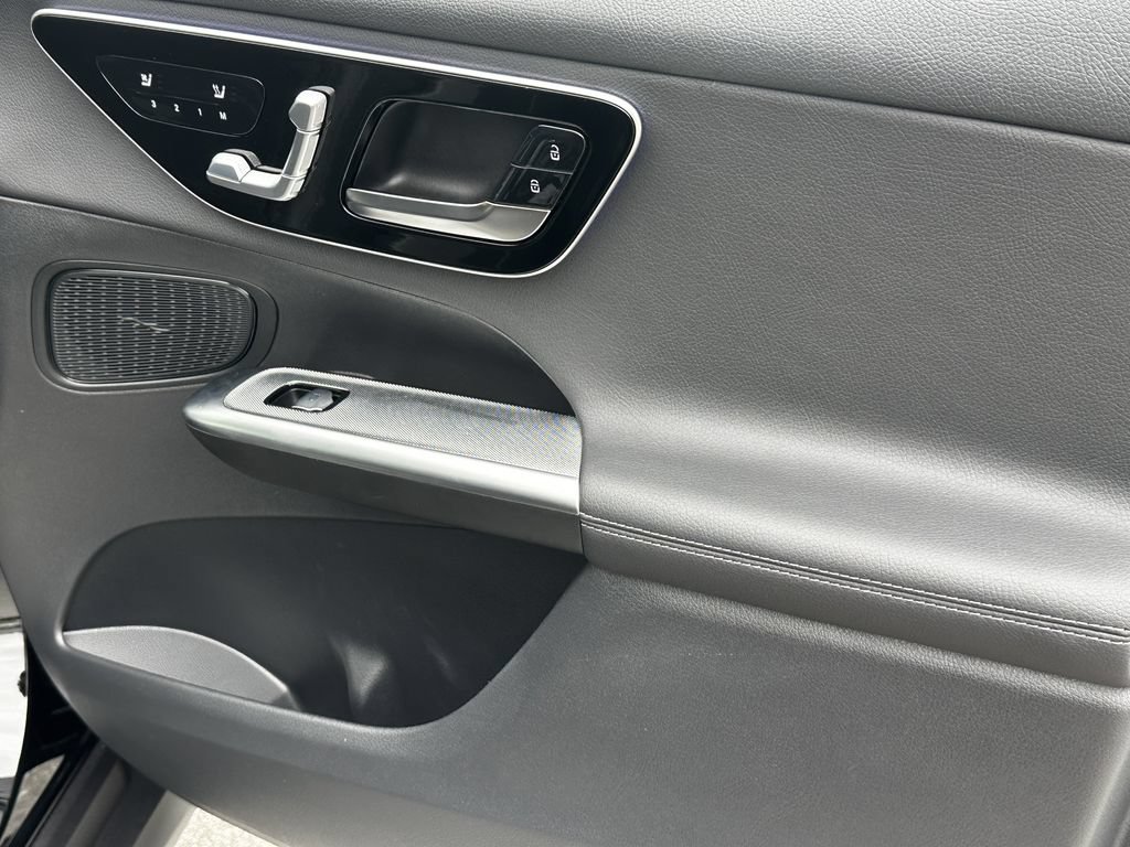 Certified 2026 Mercedes-Benz GLC 300 image 16
