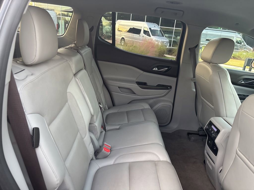 Used 2017 GMC Acadia SLT image 27