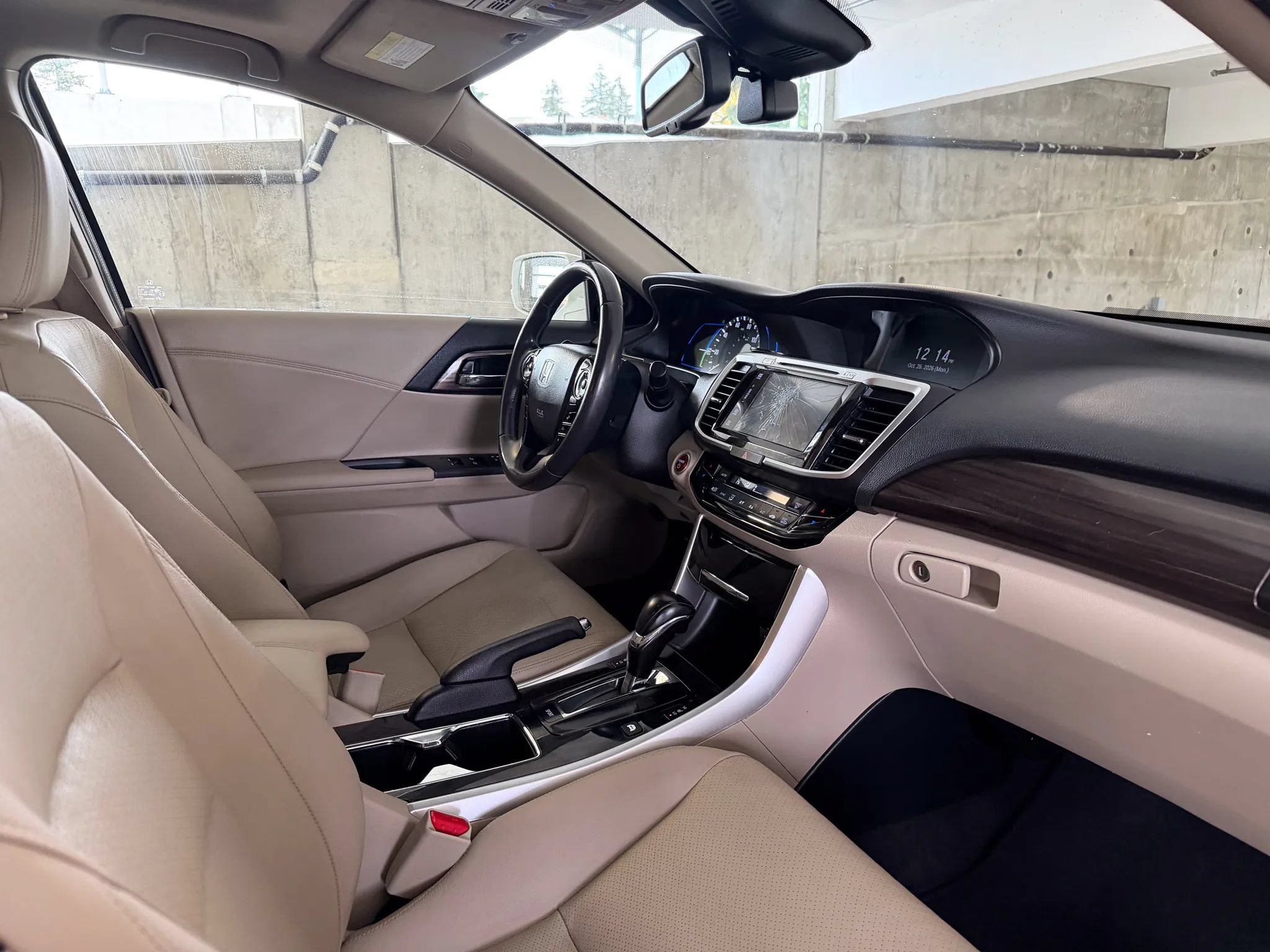 Used 2017 Honda Accord Touring image 24