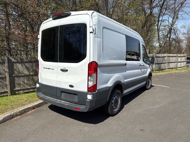 Used 2018 Ford Transit 250 130 Medium Roof RWD image 4