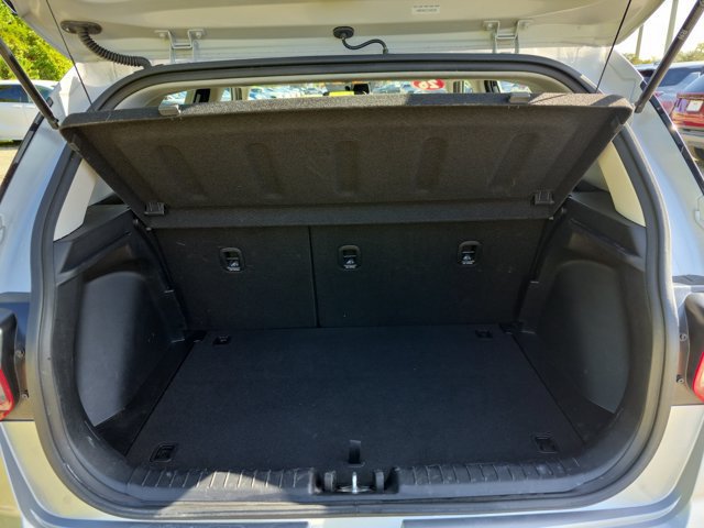 Used 2026 Hyundai Venue SEL FWD image 28