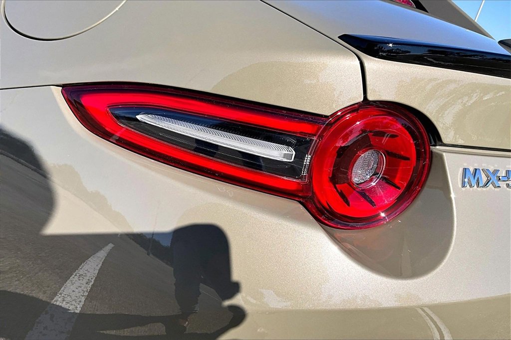 Used 2024 MAZDA MX-5 Miata RF Club image 21