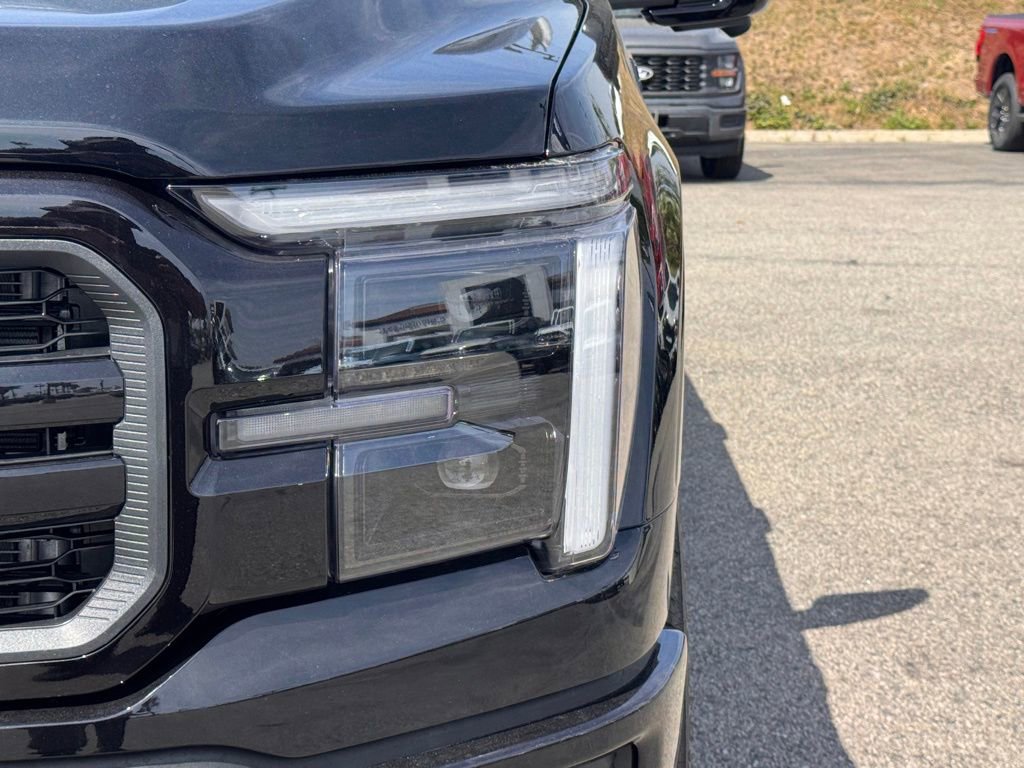 New 2026 Ford F150 Lariat w/ Equipment Group 502A High image 8