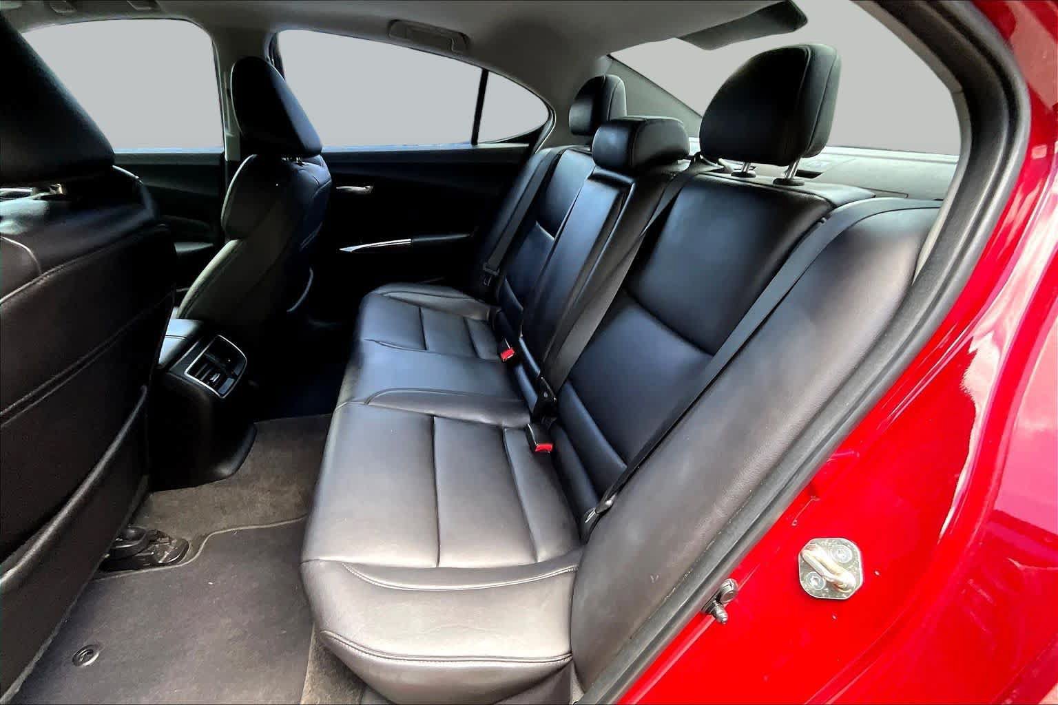Used 2017 Acura TLX FWD image 21