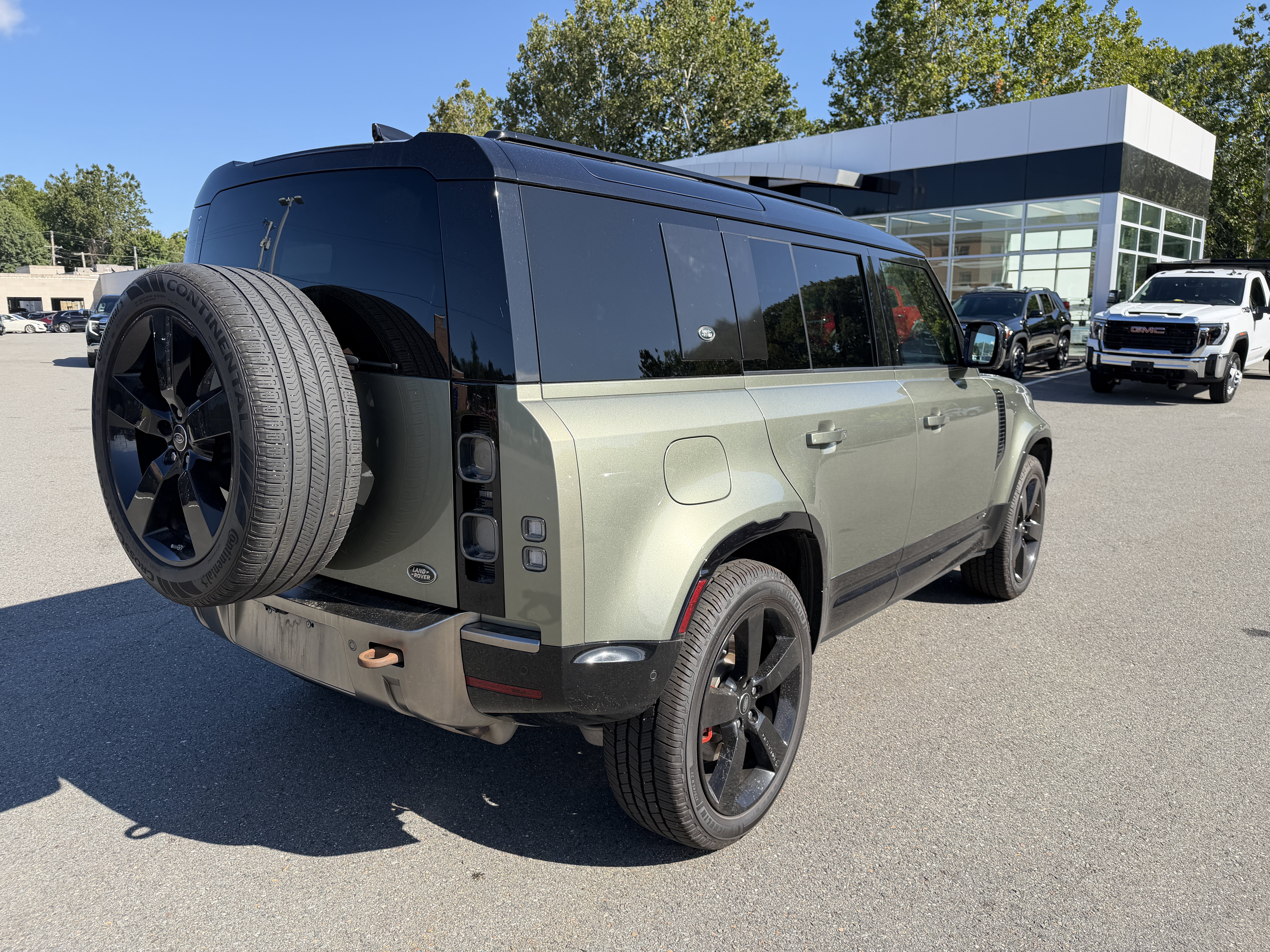Used 2021 Land Rover Defender 110 X AWD/4WD image 22