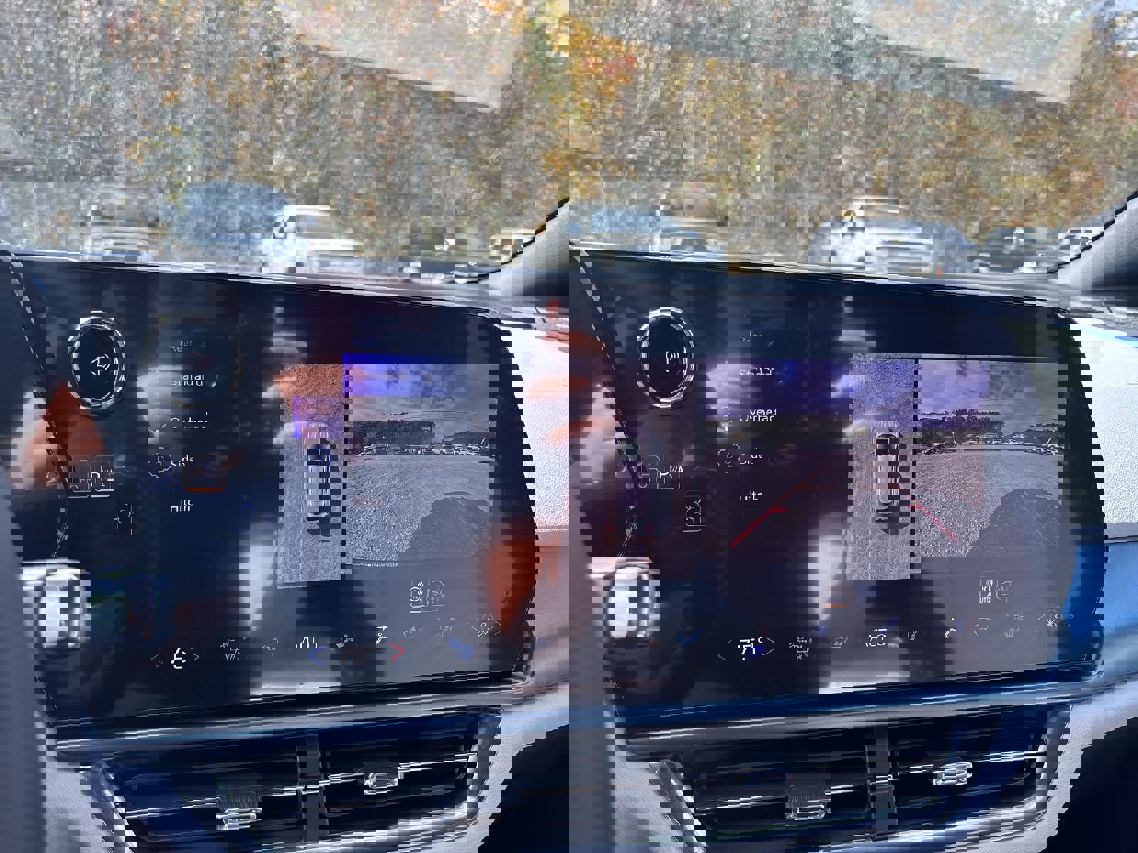 New 2026 Chevrolet Equinox EV LT image 20