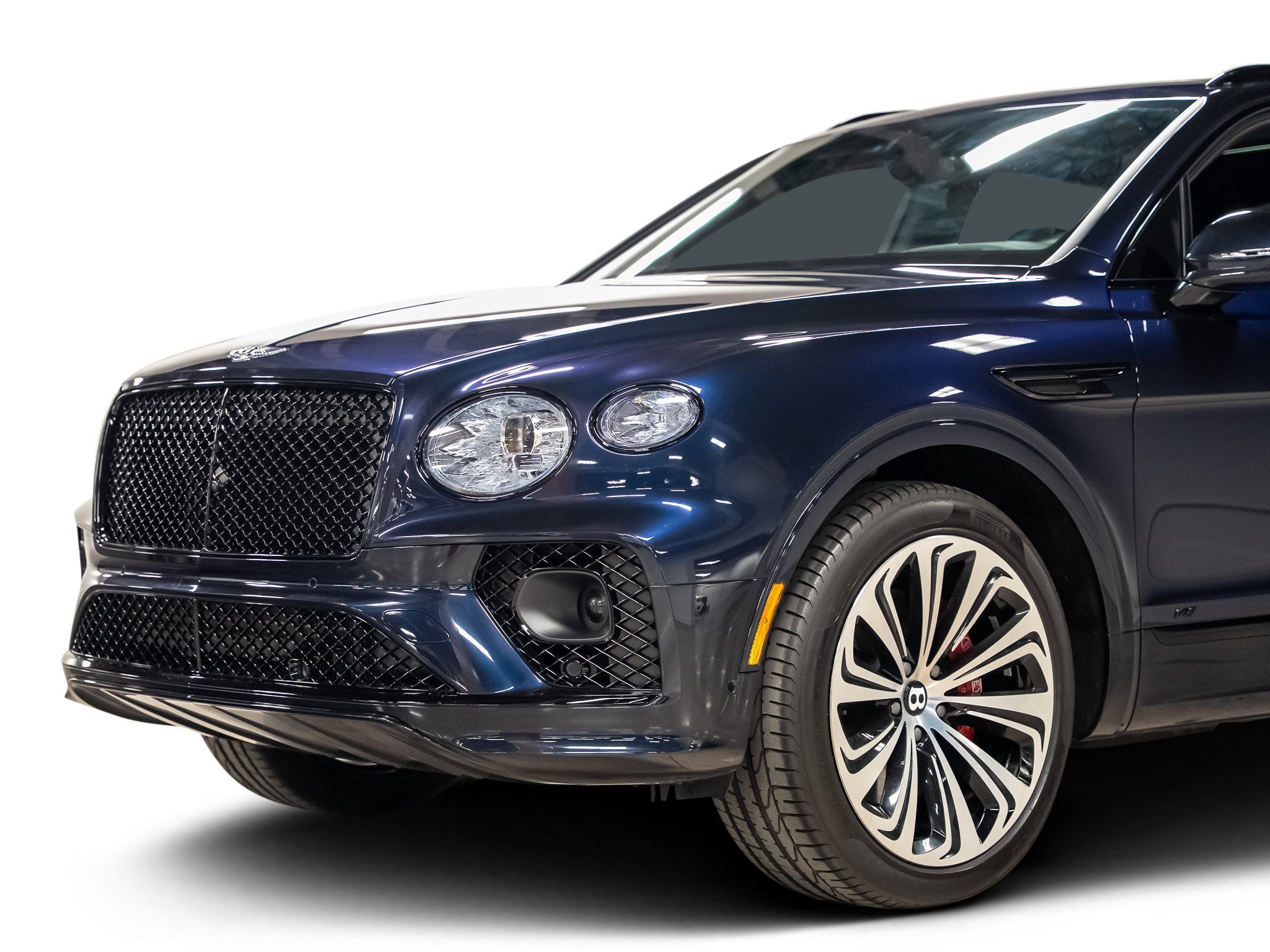 Used 2022 Bentley Bentayga image 13