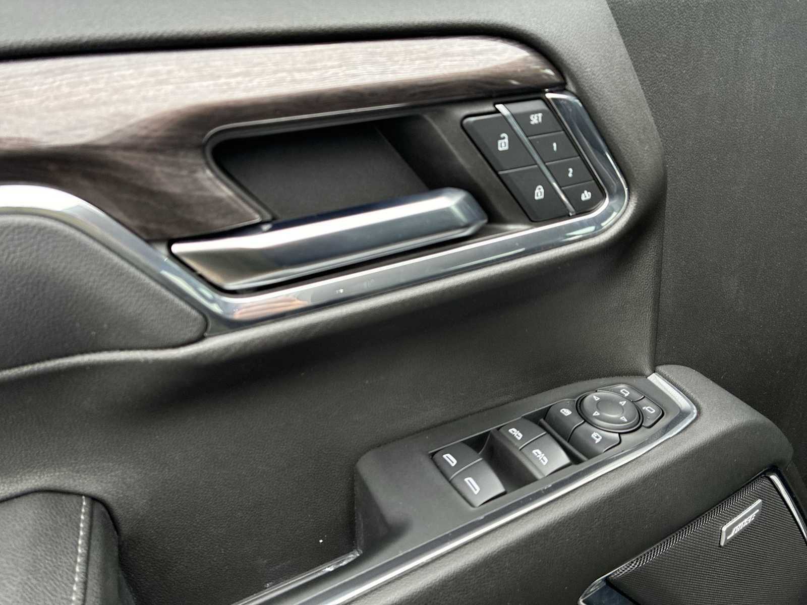 Certified 2023 Chevrolet Silverado 1500 LTZ w/ LTZ Convenience Package II image 23