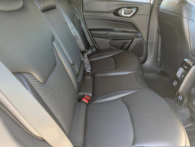 New 2026 Jeep Compass Latitude AWD/4WD image 29