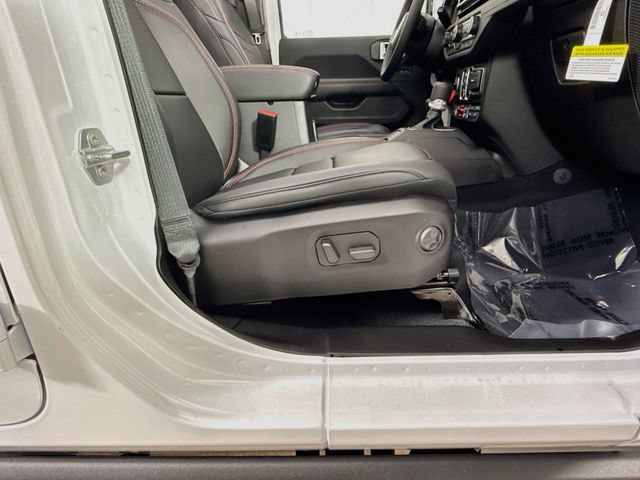 New 2026 Jeep Wrangler Unlimited Rubicon AWD/4WD image 43