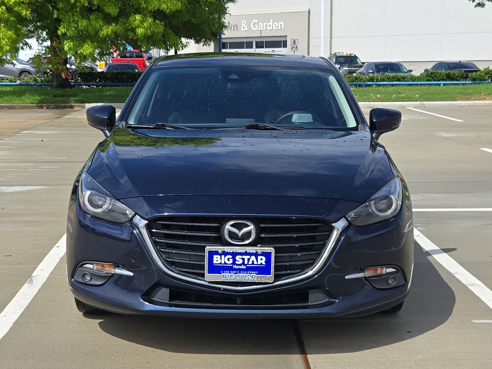 Used 2018 MAZDA MAZDA3 Grand Touring FWD image 9