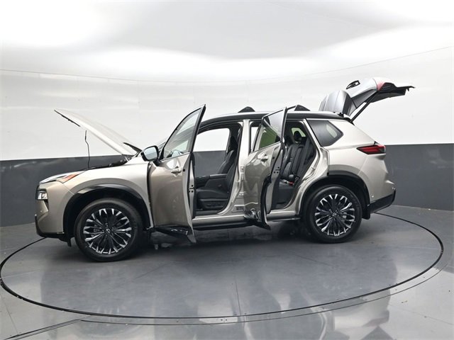 New 2026 Nissan Rogue Platinum image 41