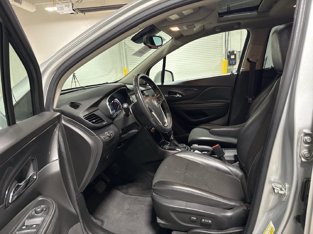 Used 2018 Buick Encore Preferred FWD image 20