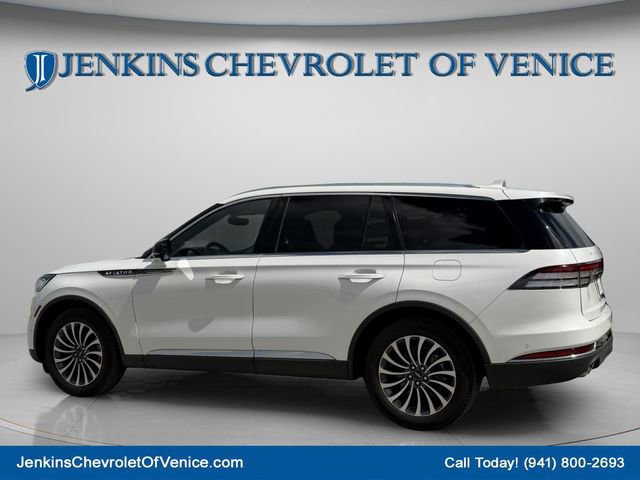 Used 2023 Lincoln Aviator Reserve w/ Equipment Group 201A AWD/4WD image 8