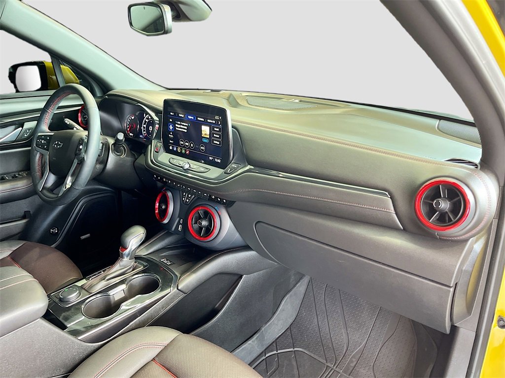 Used 2024 Chevrolet Blazer RS w/ Enhanced Convenience Package image 29