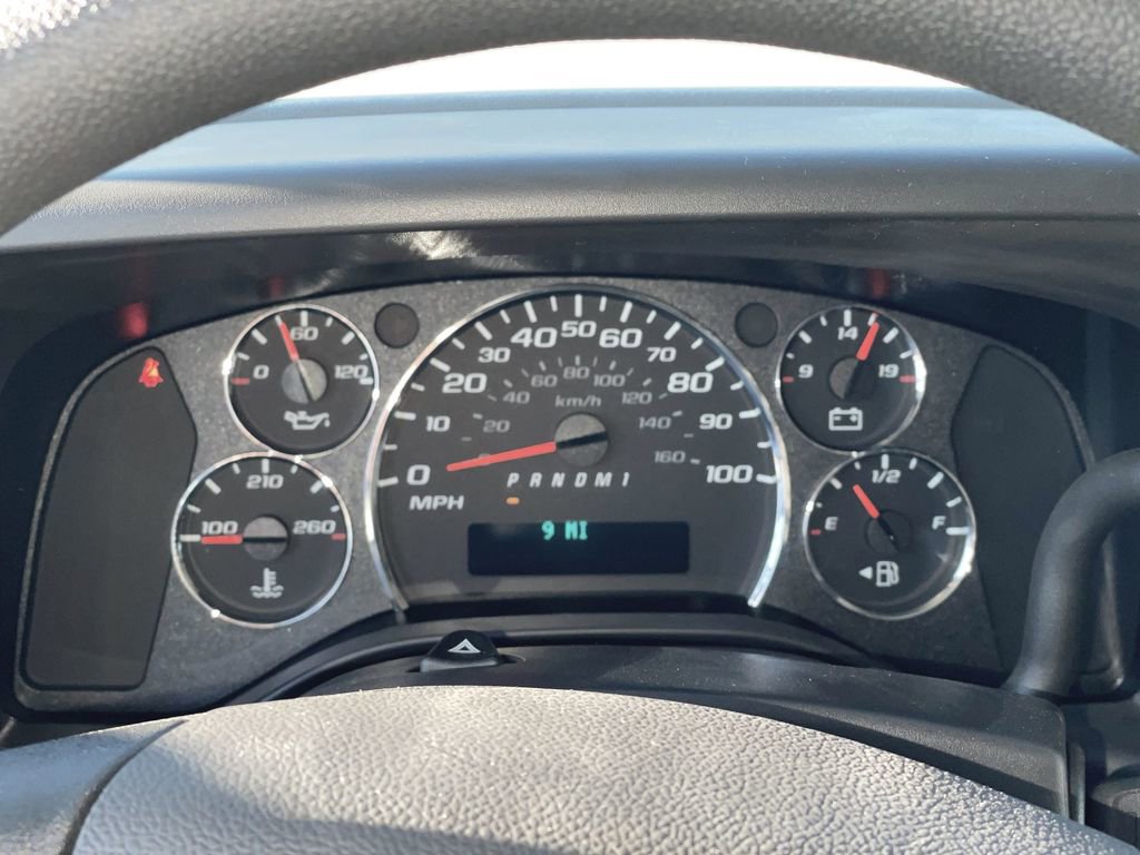 New 2025 GMC Savana 3500 w/ Power Convenience Package image 14