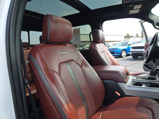 Used 2019 Ford F150 Platinum w/ Technology Package AWD/4WD image 32