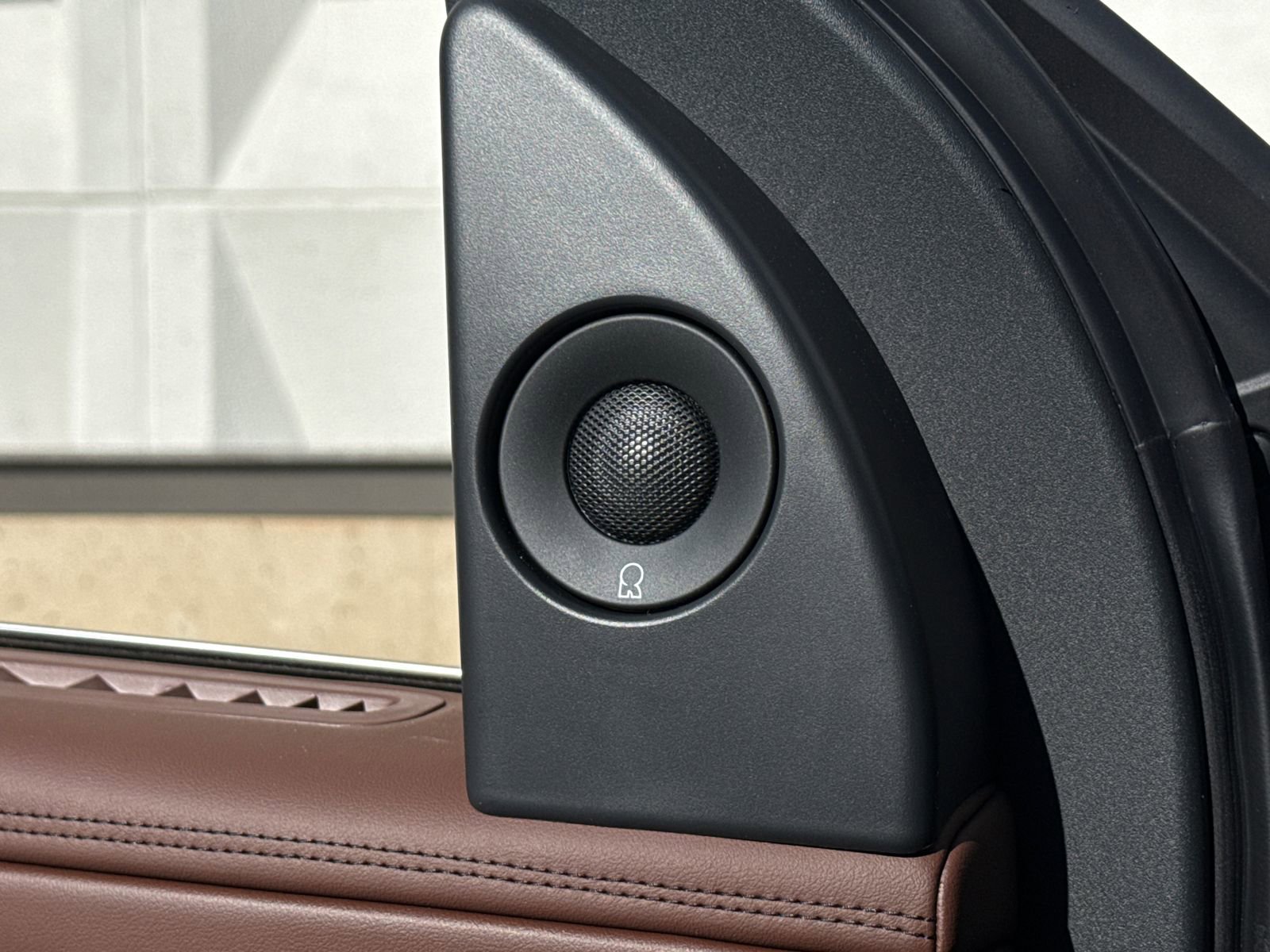 New 2026 Lincoln Navigator Reserve AWD/4WD image 37