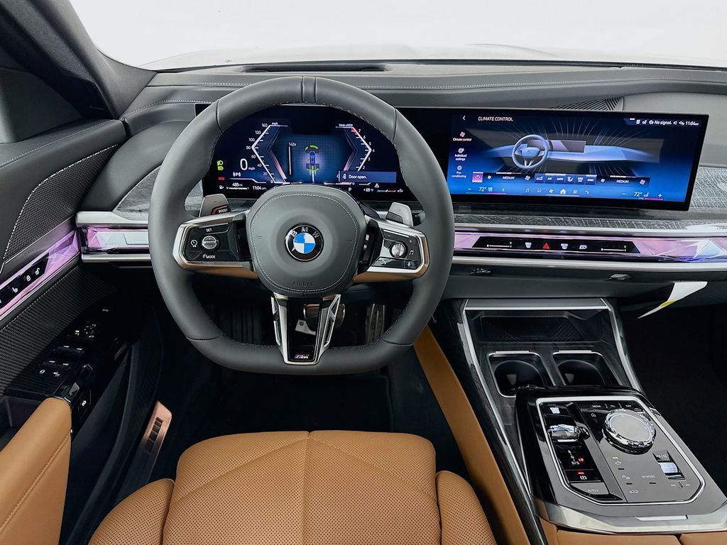 Used 2025 BMW 740i w/ Premium Package RWD image 19