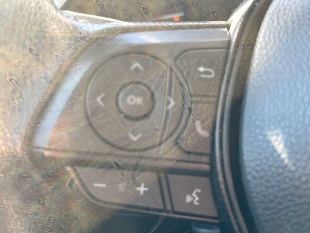 Used 2023 Toyota Corolla LE w/ LE Convenience Package FWD image 9