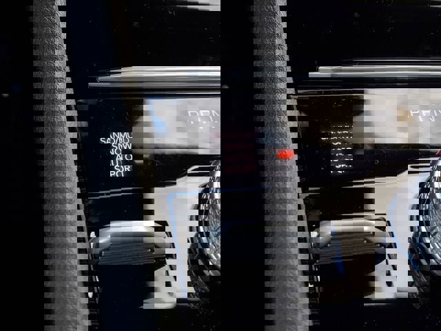 New 2025 Jeep Grand Cherokee Limited image 32