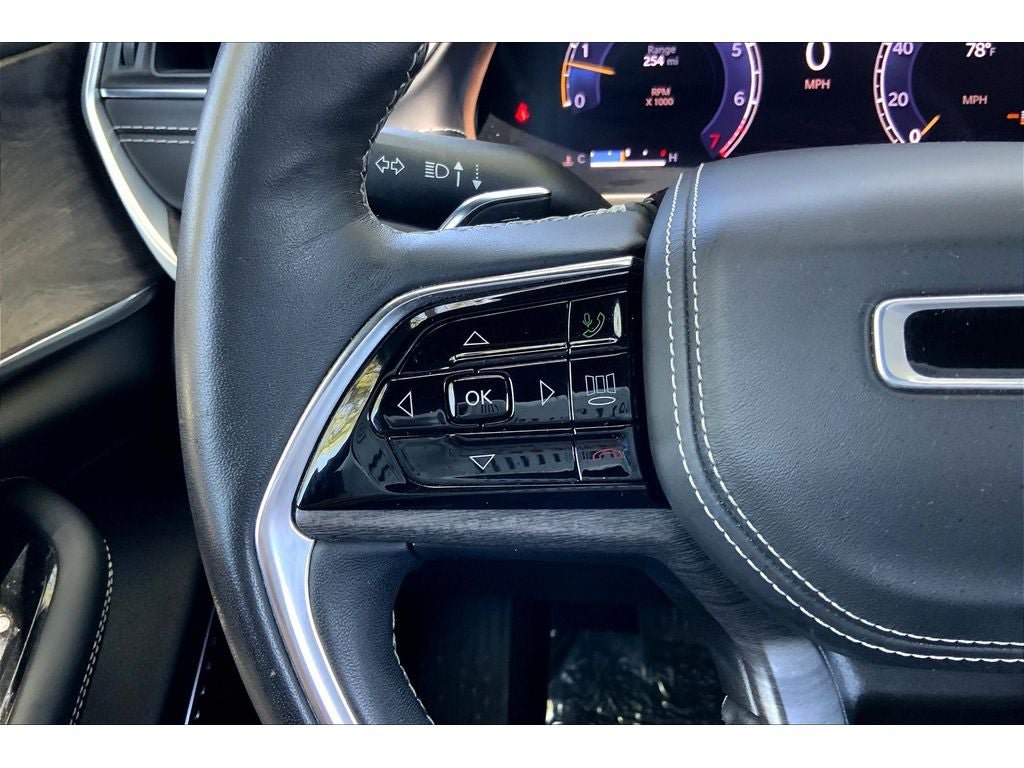 Used 2022 Jeep Grand Cherokee L Overland AWD/4WD image 20