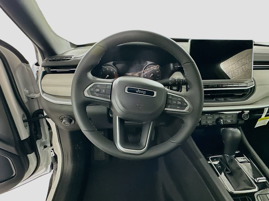 New 2026 Jeep Compass Limited AWD/4WD image 7