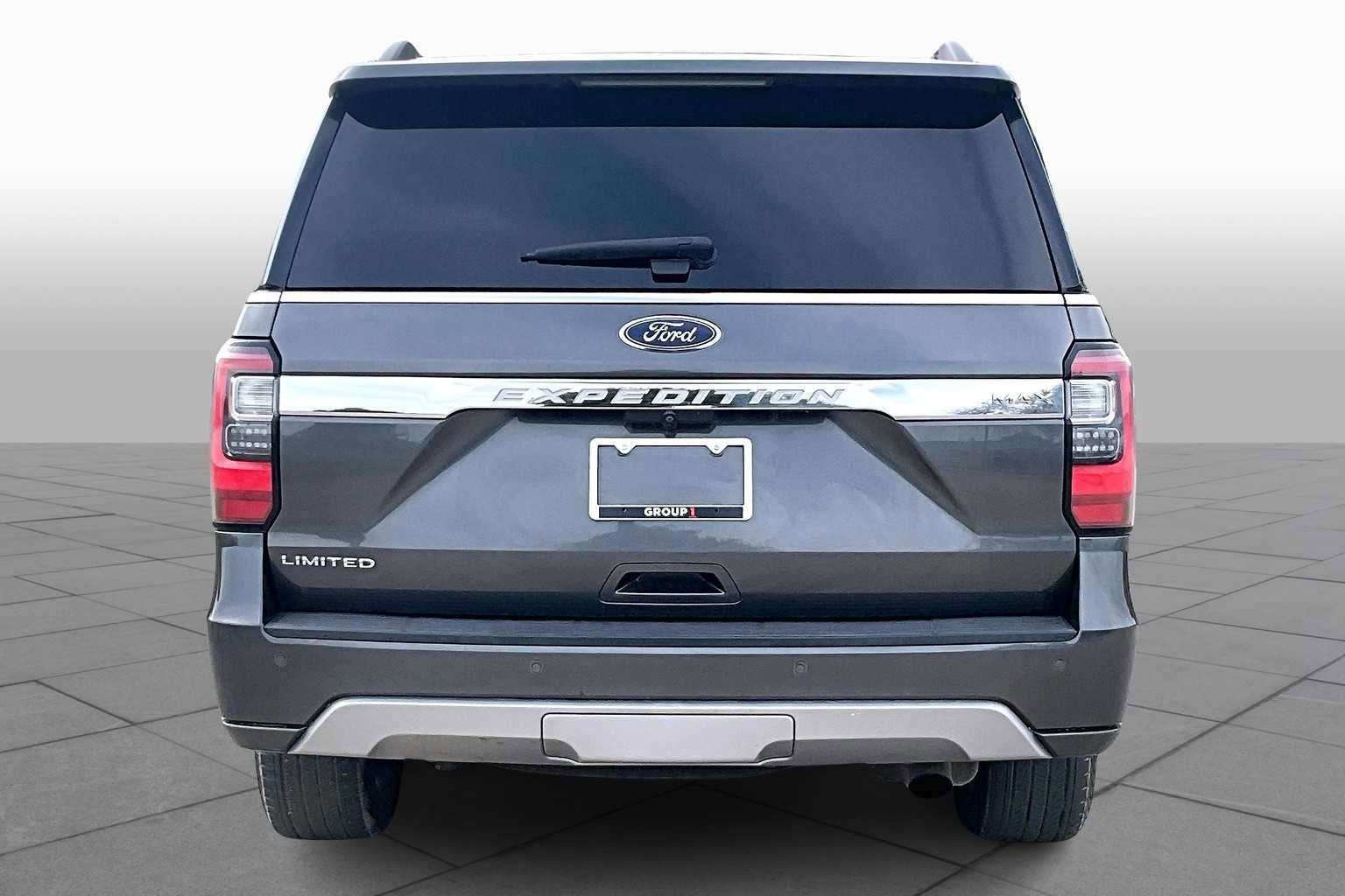 Used 2021 Ford Expedition Max Limited image 5